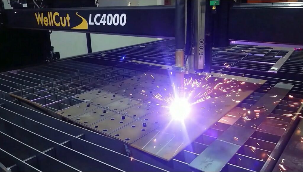 AirWell Oy:n valmistama CNC-plasmaleikkauskone WellCut LC4000